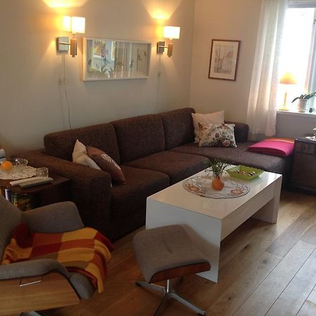 Mandal Privat Rom Og Husutleie Exterior foto