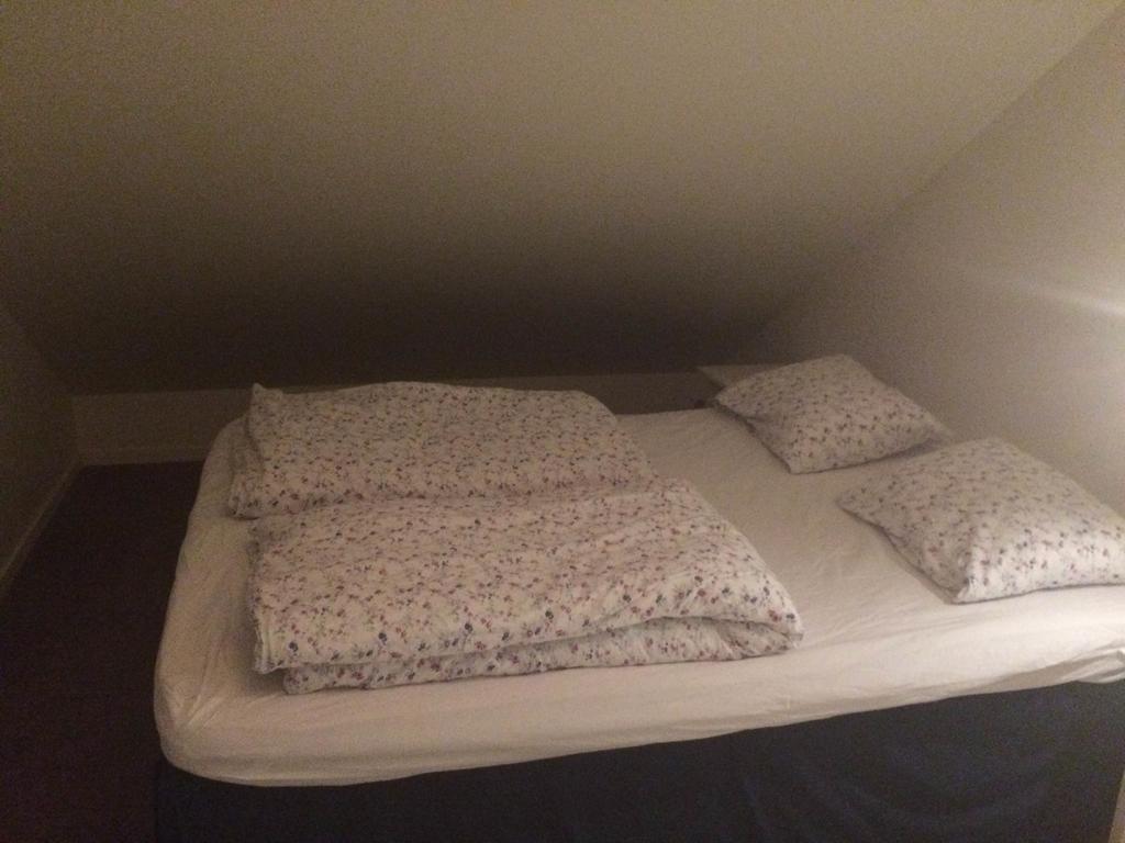 Mandal Privat Rom Og Husutleie Exterior foto